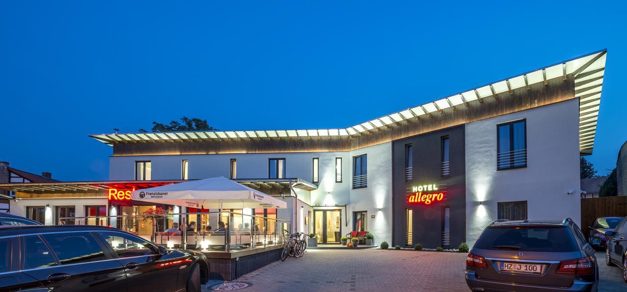 הלברשטאדט Hotel Allegro מראה חיצוני תמונה
